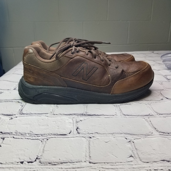 New Balance 928 brown leather walking shoes - Picture 10 of 16